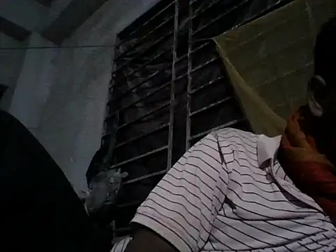 Snapshot of chittagong77 chatting on 01/10/26, 04:09 chittagong77 online show from 01/10/26, 04:09