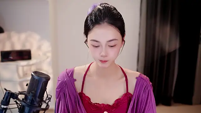 Ocean--Lili online show from 06/16/26, 02:09