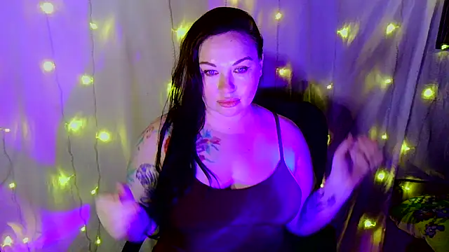 Victoria Marks online show from 11/20/25, 05:18