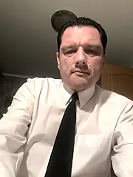 Snapshot of ExclusivePrivate chatting on 03/05/26, 09:11 ExclusivePrivate online show from 03/05/26, 09:11