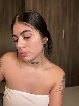 Sarasanders 4 online show from 01/10/25, 01:53