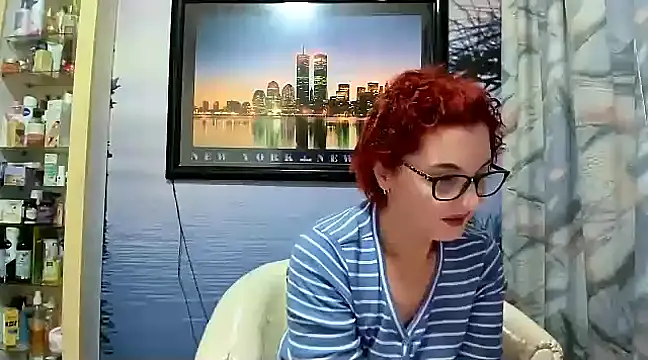 Snapshot of Mature4you44 chatting on 01/22/25, 10:50 Mature4you44 online show from 01/22/25, 10:50