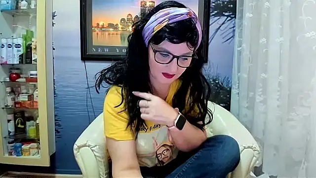 Snapshot of Mature4you44 chatting on 02/21/25, 09:24 Mature4you44 online show from 02/21/25, 09:24