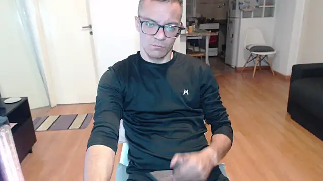 guachin hunk online show from 05/04/26, 05:25