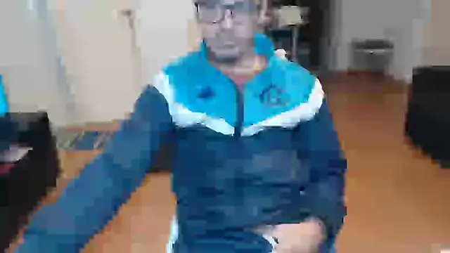 guachin hunk online show from 06/15/26, 09:50