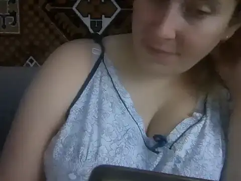 Diana Britt online show from 09/10/25, 04:45