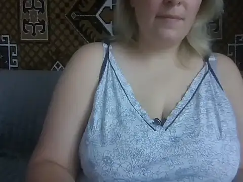 Diana Britt online show from 09/19/25, 06:04
