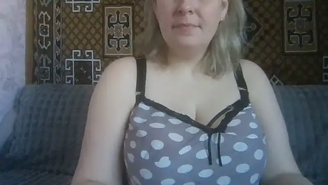 Snapshot of Diana_Britt chatting on 03/25/26, 06:30 Diana Britt online show from 03/25/26, 06:30