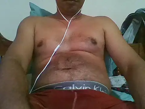 Snapshot of bbccol1 chatting on 09/10/25, 05:02 bbccol1 online show from 09/10/25, 05:02