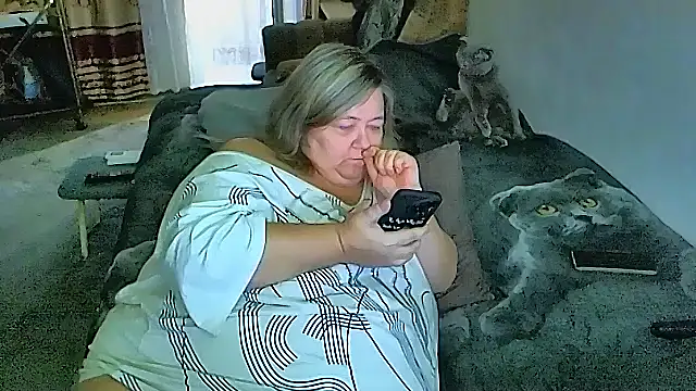 sex2 online show from 10/26/25, 08:42