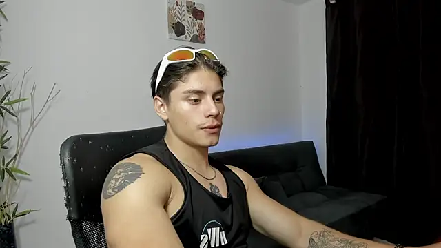 Giordano Russo online show from 12/15/24, 02:52