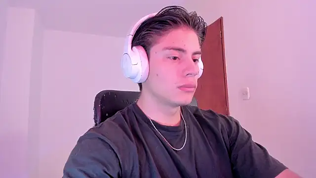 Giordano Russo online show from 10/09/25, 05:11