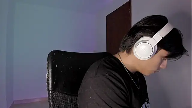 Giordano Russo online show from 10/22/25, 10:31