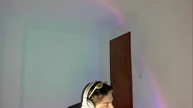 Giordano Russo online show from 12/04/25, 01:04