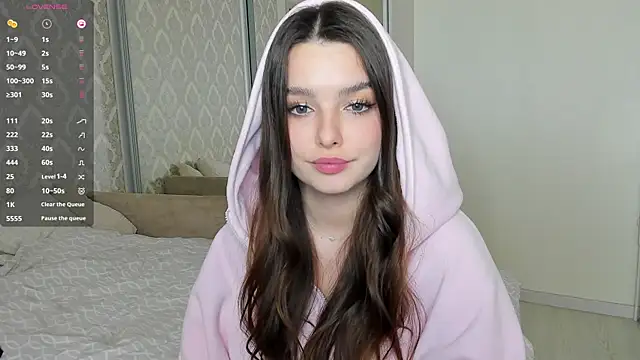 Snapshot of Victoria_Karma chatting on 12/15/24, 03:42 Victoria Karma online show from 12/15/24, 03:42