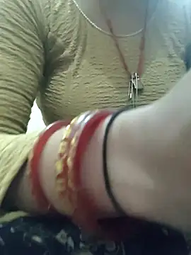 maahi-satva online show from 02/18/25, 04:37