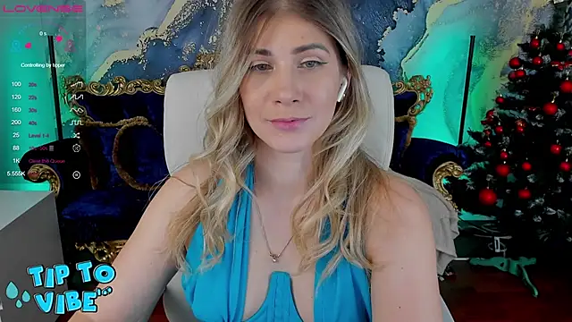 Snapshot of CassandraGood chatting on 01/05/25, 12:42 CassandraGood online show from 01/05/25, 12:42