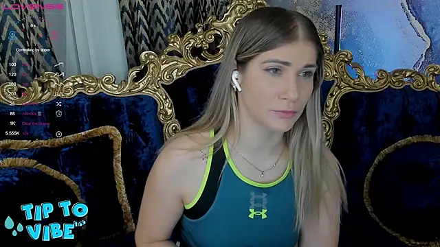 Snapshot of CassandraGood chatting on 01/14/25, 08:52 CassandraGood online show from 01/14/25, 08:52