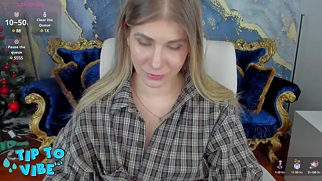 Snapshot of CassandraGood chatting on 01/16/25, 12:42 CassandraGood online show from 01/16/25, 12:42