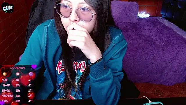 MidoriQuiinn online show from 06/12/26, 06:29
