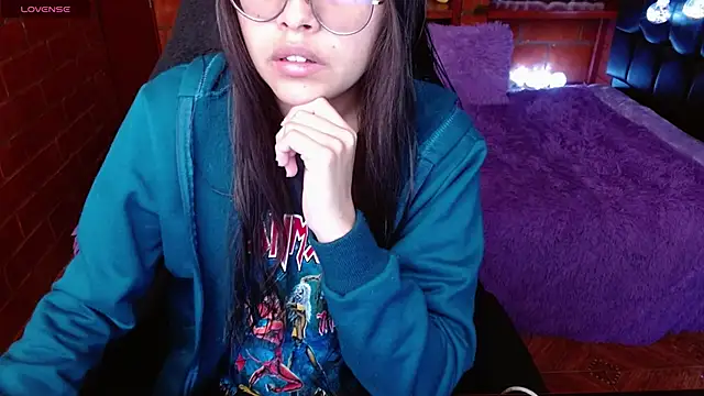 MidoriQuiinn online show from 06/13/26, 04:27
