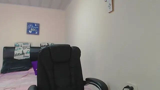 sahtlove1 online show from 02/12/25, 08:50