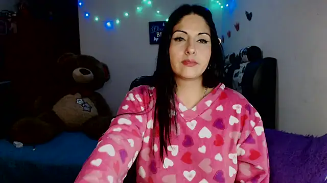 sahtlove1 online show from 12/18/25, 02:17