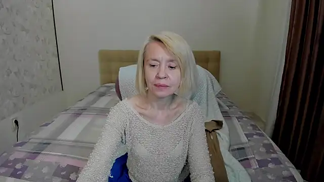 aminalive online show from 03/18/25, 01:42