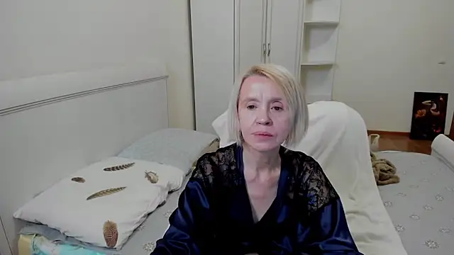 aminalive online show from 11/29/25, 06:22