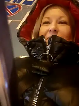 Arina smiles online show from 01/10/25, 03:58