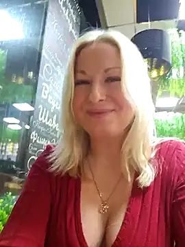 Arina smiles online show from 01/11/25, 06:54