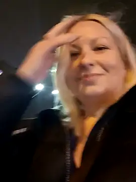 Arina smiles online show from 01/19/25, 04:36