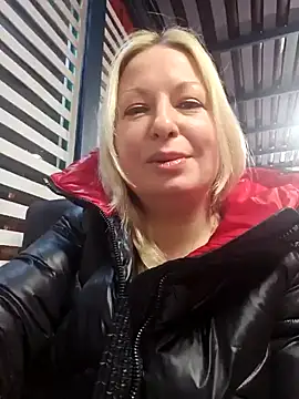 Arina smiles online show from 01/24/25, 06:25