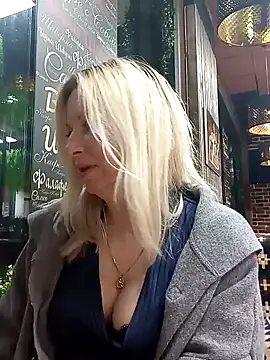 Arina smiles online show from 03/15/25, 07:16
