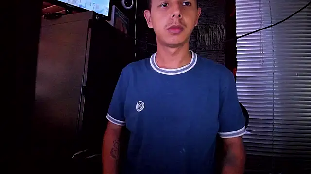 boy bigcock24cm online show from 06/13/26, 10:18