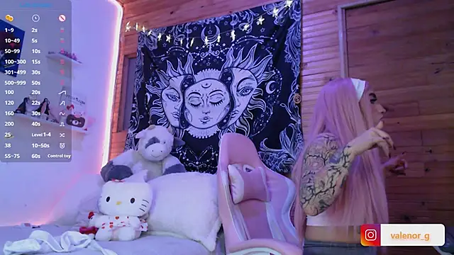 valenor  online show from 03/09/25, 06:17