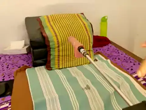 Suzzy-SL online show from 03/17/26, 03:11