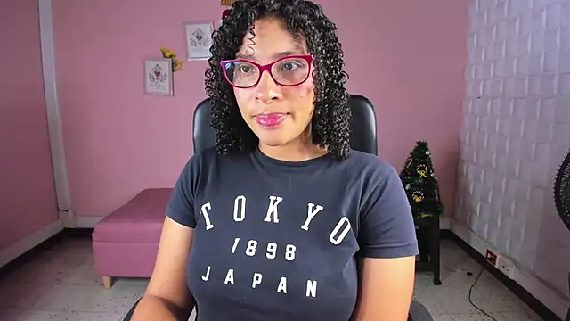 DannaBerry online show from 01/06/25, 03:08