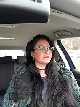 x  KHALEESI  x online show from 11/14/25, 09:19