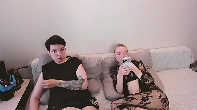 secret dreams   online show from 05/22/26, 08:32