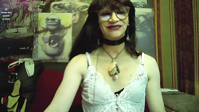 Snapshot of TheBlackWtch chatting on 09/15/25, 05:57 TheBlackWtch online show from 09/15/25, 05:57