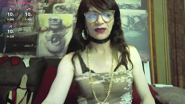 Snapshot of TheBlackWtch chatting on 10/29/25, 05:10 TheBlackWtch online show from 10/29/25, 05:10