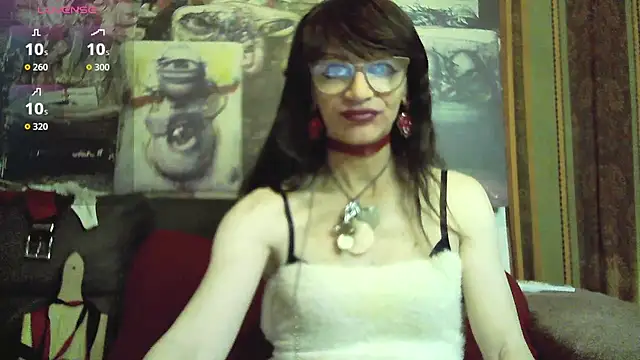 Snapshot of TheBlackWtch chatting on 10/29/25, 05:47 TheBlackWtch online show from 10/29/25, 05:47