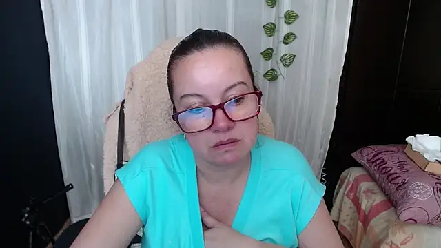 Snapshot of Sonialorens_ chatting on 01/07/25, 08:52 Sonialorens  online show from 01/07/25, 08:52