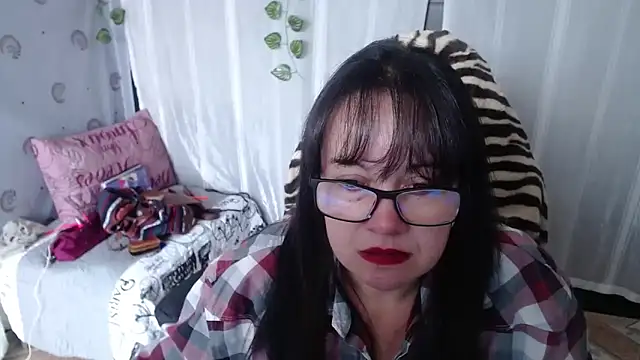 Snapshot of Sonialorens_ chatting on 02/14/25, 07:54 Sonialorens  online show from 02/14/25, 07:54