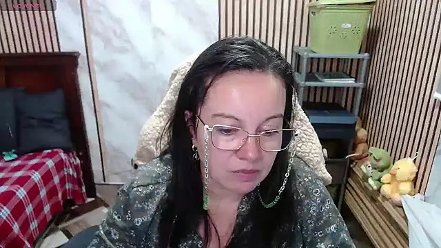Sonialorens  online show from 03/30/26, 11:50