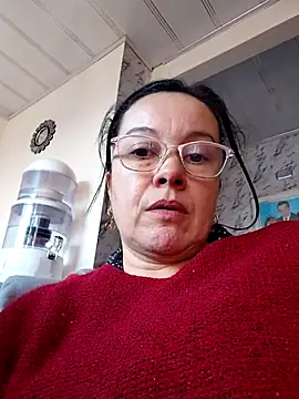 Sonialorens  online show from 06/17/26, 10:10