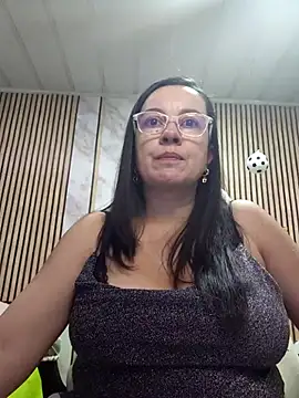 Sonialorens  online show from 06/27/26, 08:03