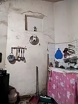 Snapshot of starplss chatting on 11/02/25, 09:39 starplss online show from 11/02/25, 09:39