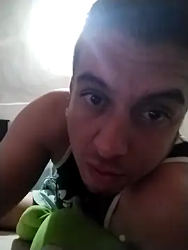 Snapshot of starplss chatting on 11/05/25, 02:44 starplss online show from 11/05/25, 02:44